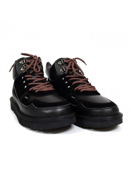 UGG Alaska Boots - Black 