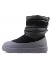 UGG CLASSIC SHORT PULL-ON WEATHER BLACK