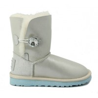 UGG Kids Bailey I Do - Chocolate Детские угги с пуговицей камнем Сваровски белые с голубой подошвой