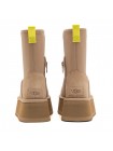 UGG Classic Dipper Sand